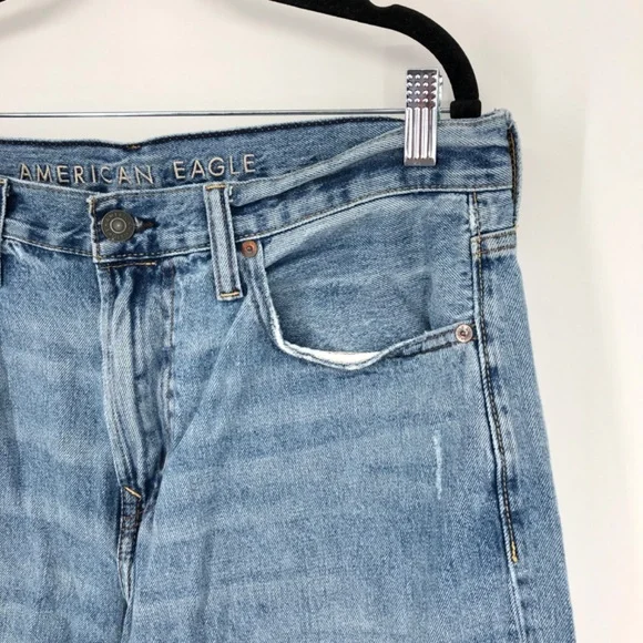American Eagle Mens Relaxed Straight Jeans‎ Size 36x29 Light Wash - Picture 3 of 16